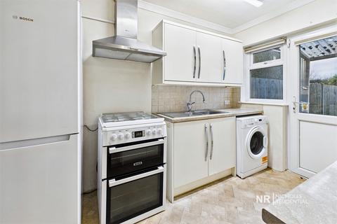 3 bedroom terraced house for sale, Devon Way, Chessington, Surrey. KT9
