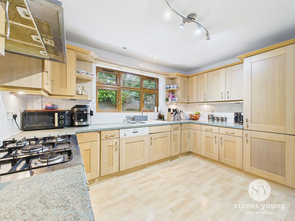 Kitchen / Diner