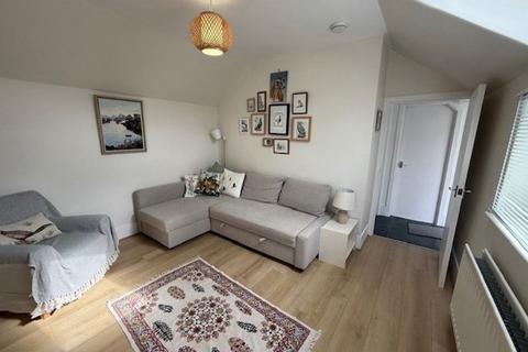1 bedroom flat to rent, Kinnessburn Road, Fife