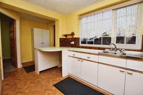 2 bedroom semi-detached bungalow for sale, Hall Road, Sproatley HU11
