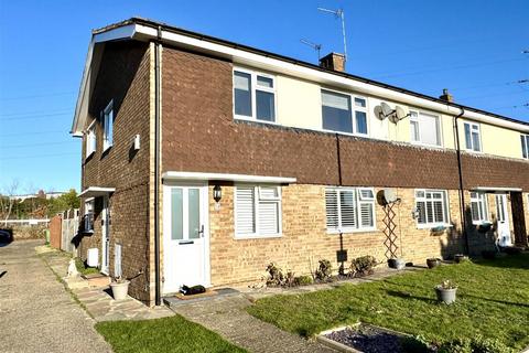 2 bedroom maisonette for sale, Millbrook Avenue, Welling DA16