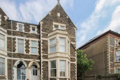 2 bedroom apartment to rent, Newport Road, Cardiff CF24