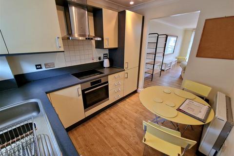 2 bedroom flat to rent, Friday Bridge, Berkley Street, Birmingham