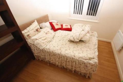 undefined, Poppleton Close, Coventry