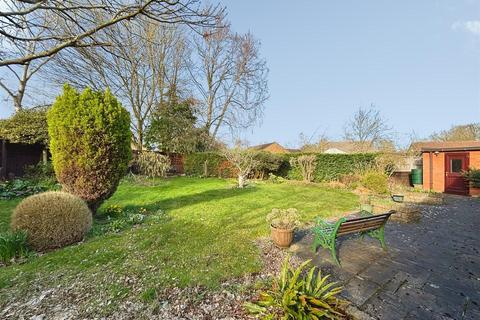 2 bedroom detached bungalow for sale, Adam Close, Lincoln