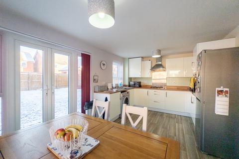 3 bedroom detached house for sale, Stables Road, Felixstowe IP11