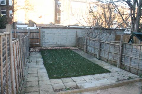 2 bedroom flat to rent, London, N4