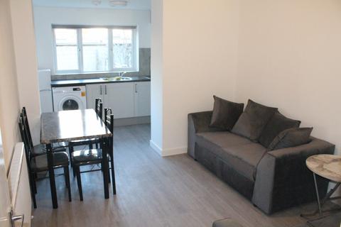 2 bedroom flat to rent, London, N4