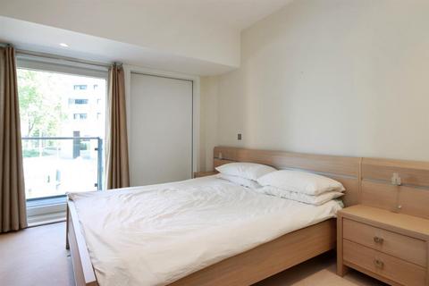 2 bedroom flat to rent, 21 Hepworth Court30 Gatliff RoadLondon