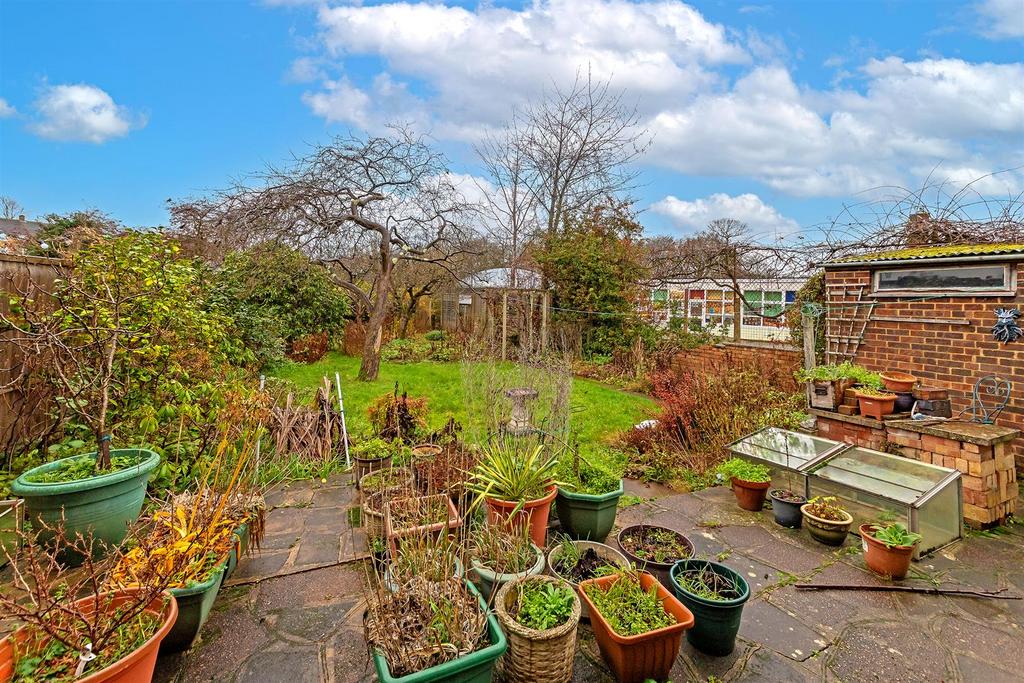 32 Hazelmere Road-27.jpg