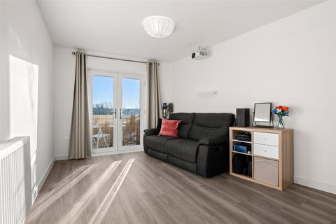 2 bedroom apartment to rent, Beechey Place, Berkshire RG40