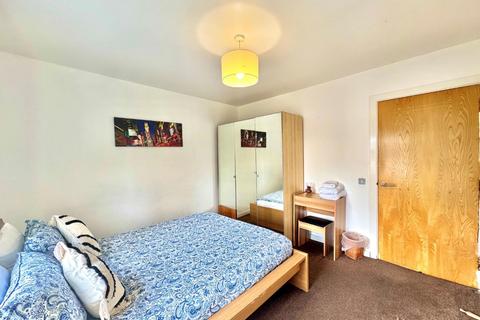2 bedroom flat for sale, 56 Watney Street, London E1