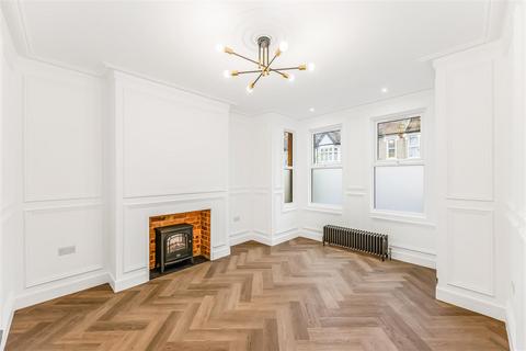 undefined, Hillcrest Road, London