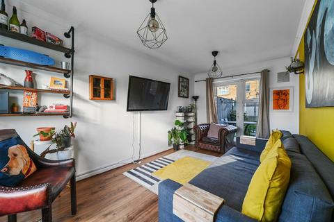 undefined, Abbott Road, London E14