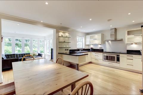5 bedroom semi-detached house for sale, Mountview Close, London, NW11