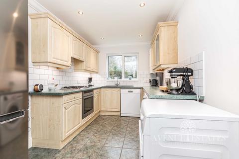 undefined, Queens Park Avenue, Bournemouth BH8