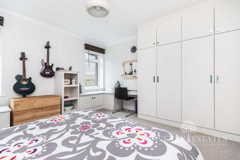 undefined, Queens Park Avenue, Bournemouth BH8