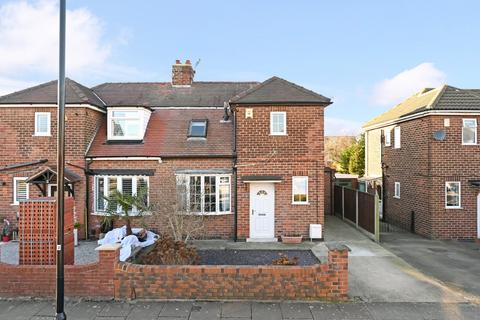 4 bedroom semi-detached house for sale, Penyghent Avenue, York, YO31