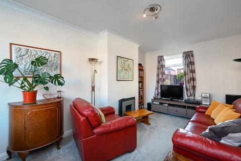 4 bedroom semi-detached house for sale, Penyghent Avenue, York, YO31