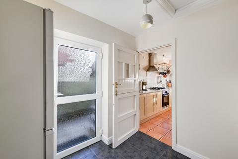 4 bedroom semi-detached house for sale, Penyghent Avenue, York, YO31