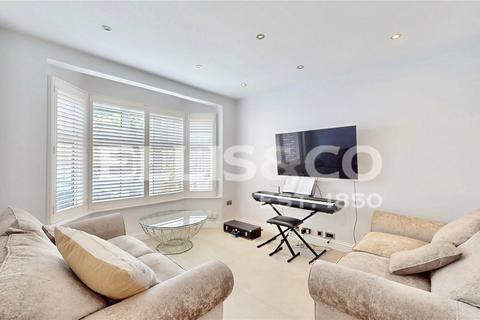 4 bedroom semi-detached house to rent, Elm Avenue, Eastcote, HA4