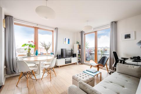 2 bedroom apartment for sale, Cordwainer House, Mare Street, London Fields, E8