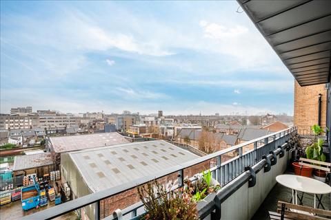 2 bedroom apartment for sale, Cordwainer House, Mare Street, London Fields, E8
