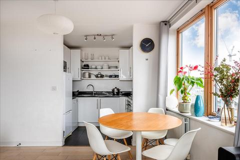 2 bedroom apartment for sale, Cordwainer House, Mare Street, London Fields, E8