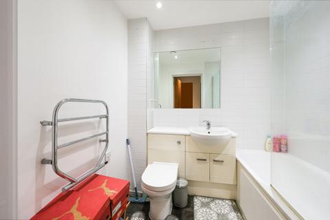 undefined, 4 Queensway, Redhill, Surrey, RH1 1TY