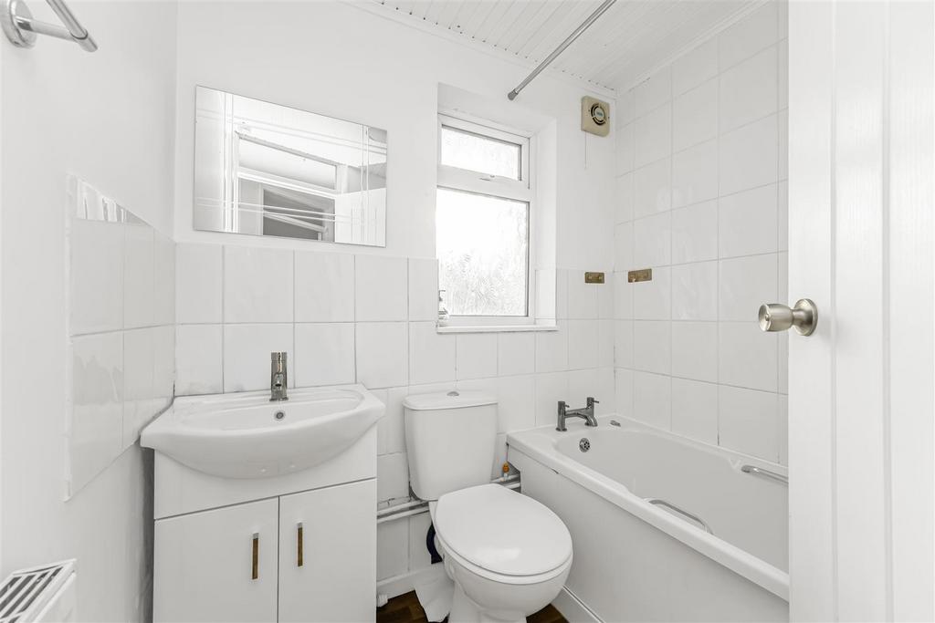 16d fitzlillian avenue-1.jpg