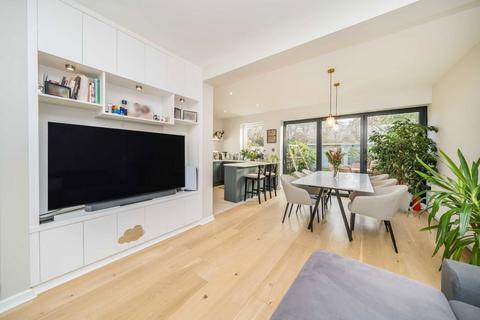 undefined, Thompson Avenue, Kew TW9