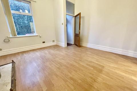 2 bedroom house to rent, Talbot Road, Preston PR1