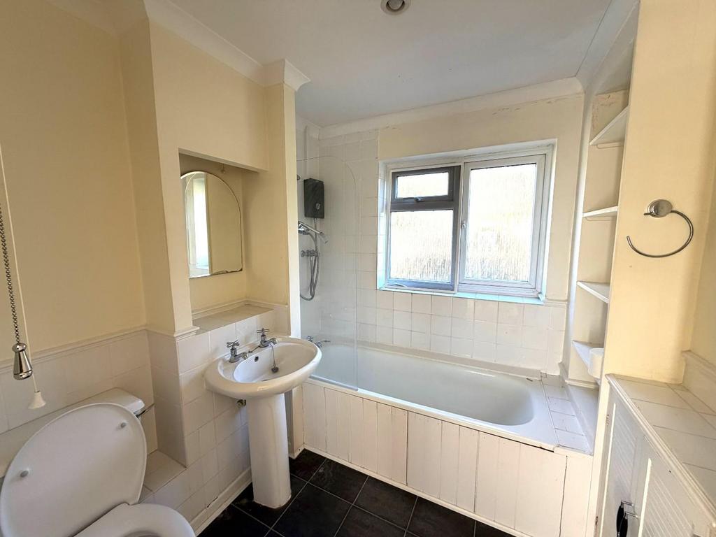 Bathroom.jpeg