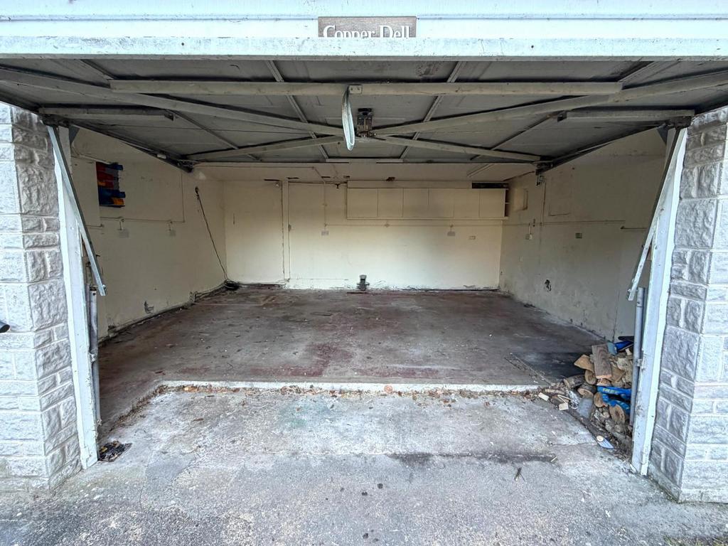 Garage.jpeg