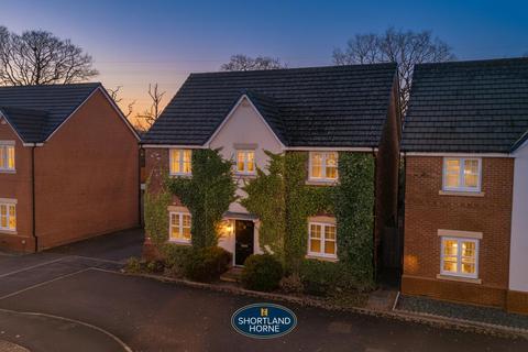 4 bedroom detached house for sale, Massey Close, Coventry CV4