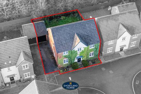 4 bedroom detached house for sale, Massey Close, Coventry CV4