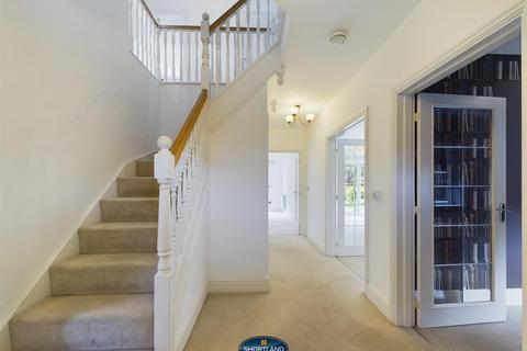 4 bedroom detached house for sale, Massey Close, Coventry CV4