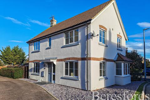 Teal Avenue, Mayland, CM3