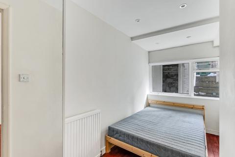 1 bedroom apartment to rent, Dennington Park Road, West Hampstead, NW6