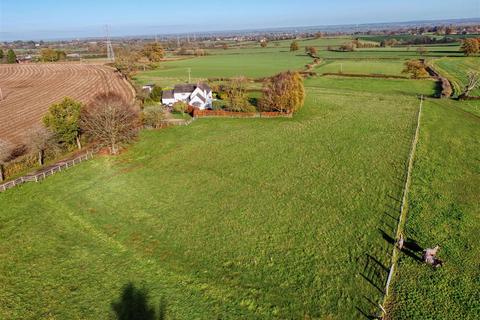 4 bedroom country house for sale, Gorton Green, Longdon