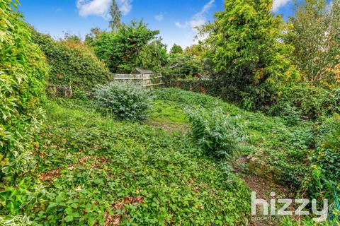 3 bedroom detached house for sale, Cottesford Close, Hadleigh IP7