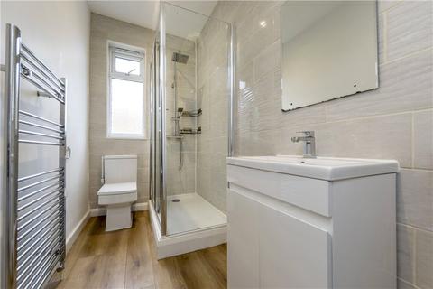 2 bedroom flat to rent, Coombe Lane, SW20