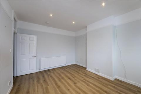 2 bedroom flat to rent, Coombe Lane, SW20