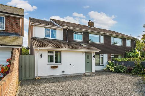 4 bedroom semi-detached house for sale, Firmount Close, Lymington SO41