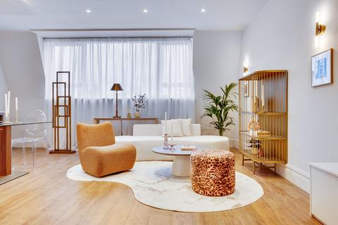 3 bedroom apartment for sale, Eardley Crescent, SW5