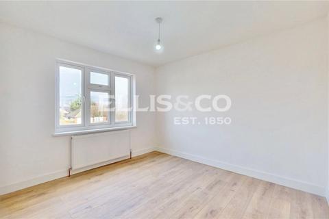 4 bedroom end of terrace house to rent, Willow Tree Lane, Hayes, UB4