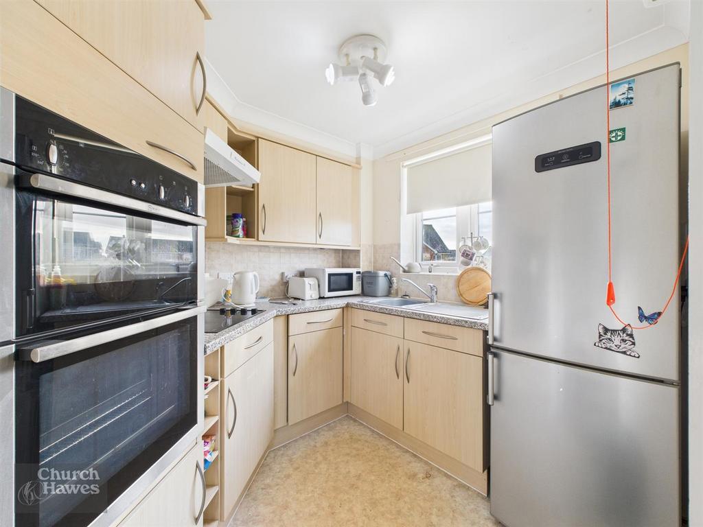 CAM04964 G0-PR0252-STILL007.jpg