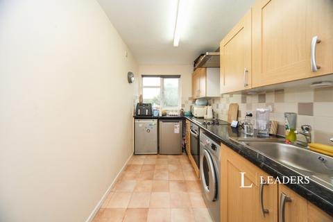 1 bedroom house to rent, Constable Close, Houghton Regis, Dunstable, LU5