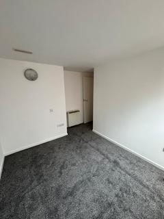 2 bedroom flat to rent, Clive Street, Bolton BL1