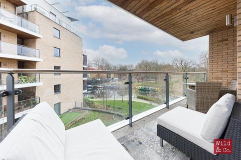 2 bedroom flat to rent, Essex Wharf, Hackney